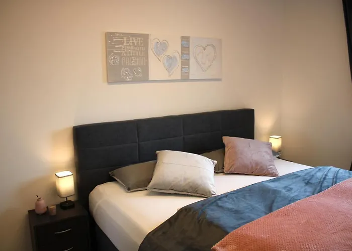 Zentrum Residenz - Wohnen Auf Hoechstem Niveau